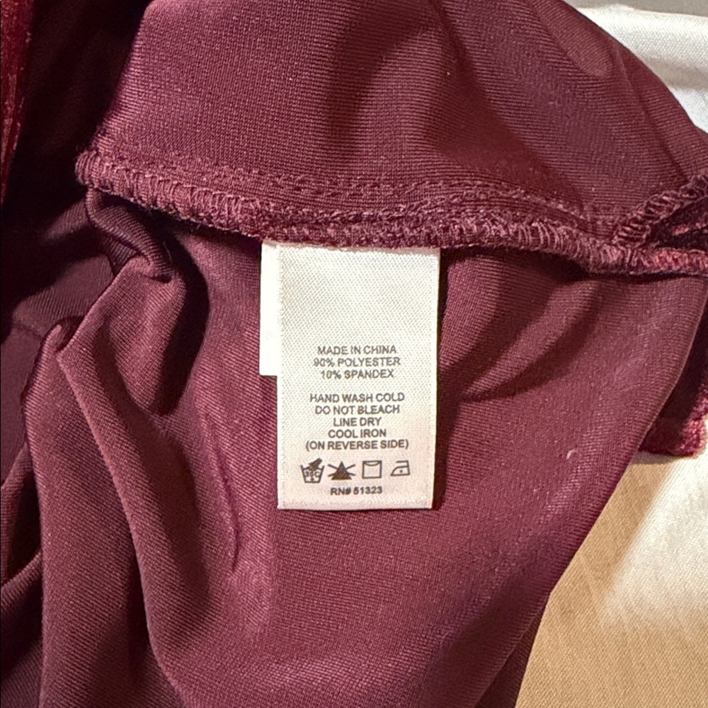 CeCe Burgundy Velvet Long Sleeve Button-Down Blouse - Size XL - Picture 9 of 9
